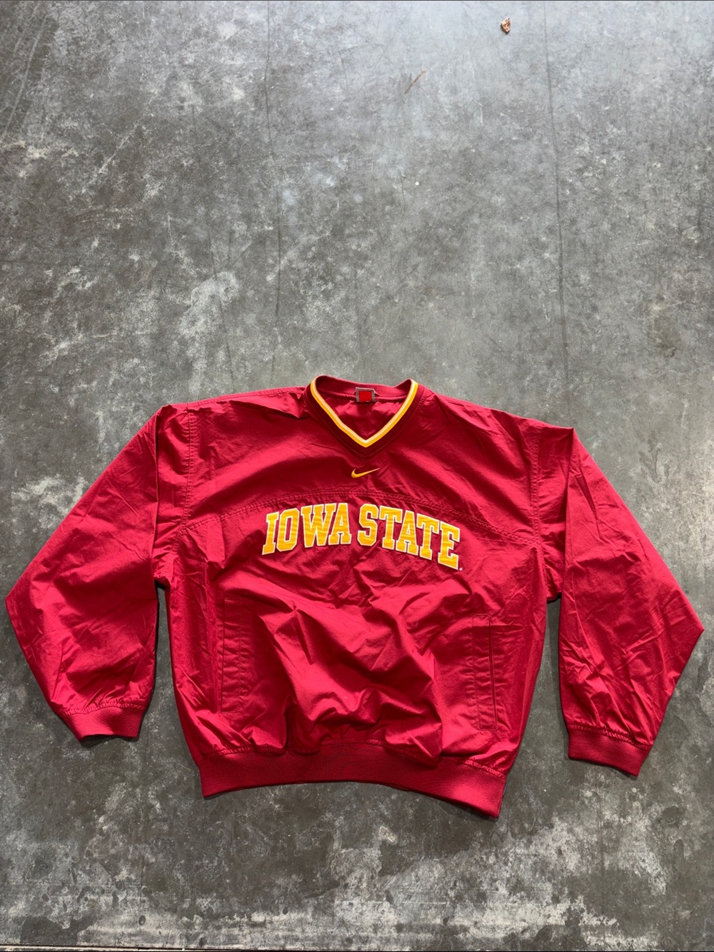 Nike Men’s Iowa State Cyclones Embroidered Pullover Windbreaker Size Large